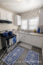 1058 Chestnut Ave in Long Beach, CA - Building Photo - Building Photo