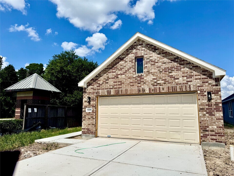 17458 Wigeon Way Dr in Humble, TX - Building Photo