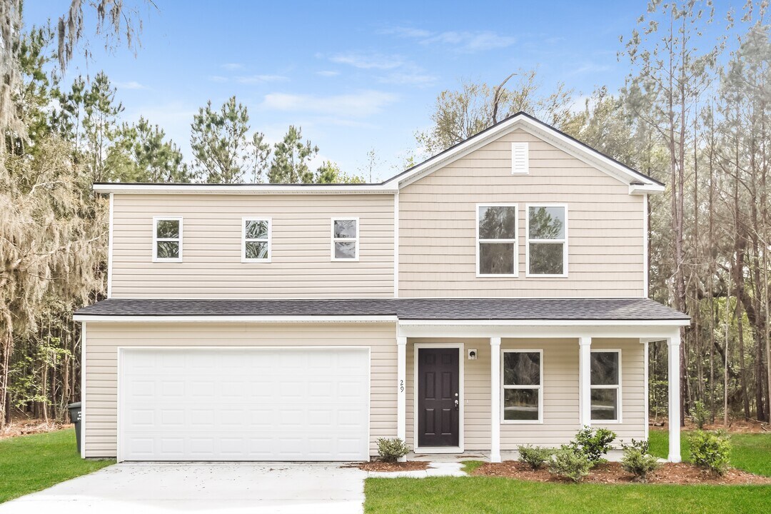 29 Lake Pamona Rd in Midway, GA - Building Photo