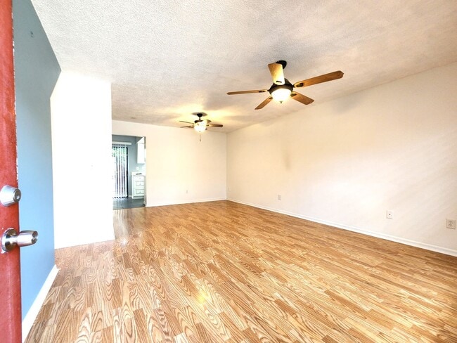 3271 Oak Lake Pl in Winter Park, FL - Building Photo - Building Photo