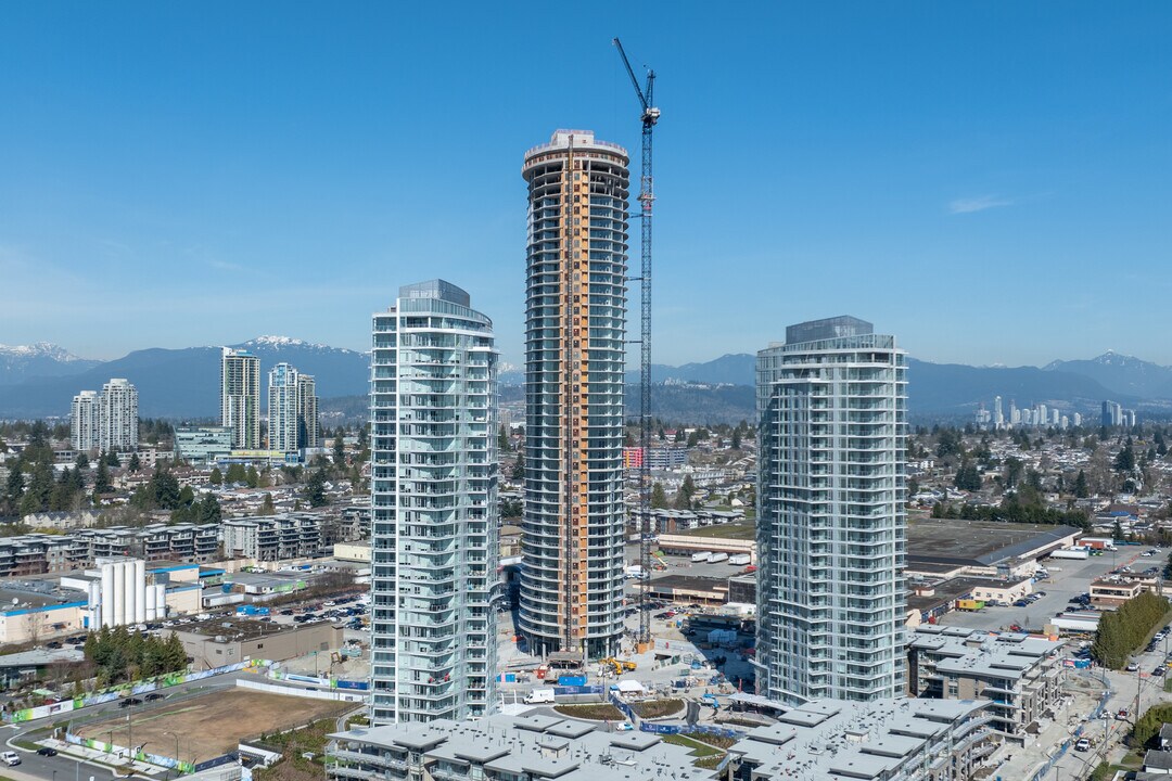 Icon in Burnaby, BC - Building Photo