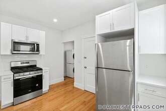 68 Bakersfield St in Boston, MA - Building Photo - Building Photo