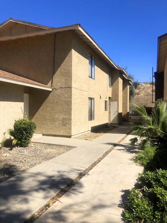 4312 Tierra Verde St in Bakersfield, CA - Building Photo