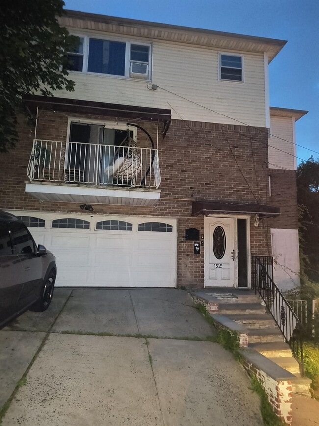 property at 1515 70th St