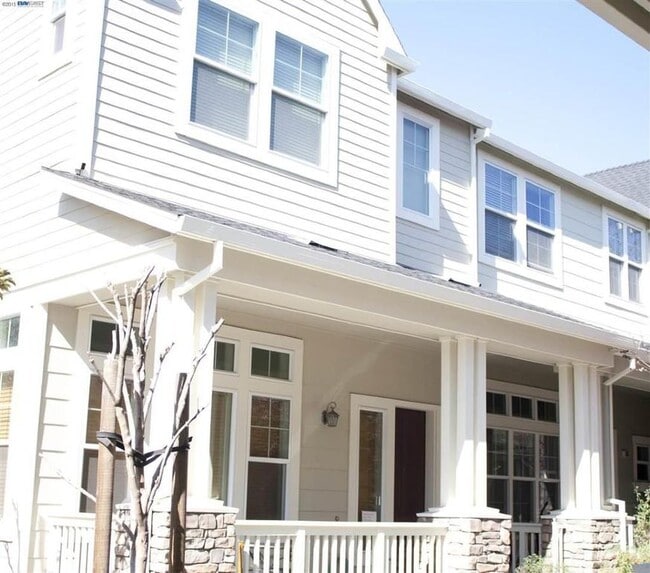property at 367 Destino Cir
