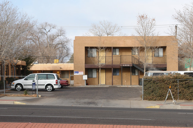 1333-1339 San Mateo Blvd SE in Albuquerque, NM - Building Photo - Building Photo