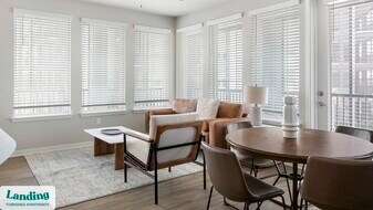 4902 Cosmos Cir in Wimauma, FL - Building Photo