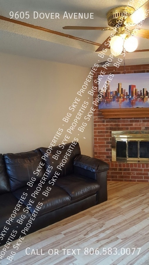 9605 Dover Ave in Lubbock, TX - Building Photo - Building Photo