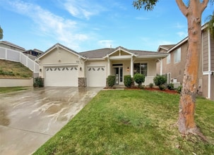 27247 Coyote Mesa Dr in Corona, CA - Building Photo - Building Photo