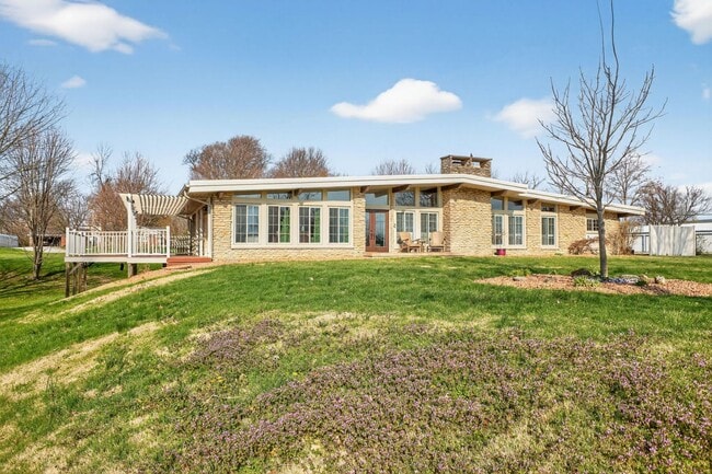 property at 505 S Co Rd 200 W