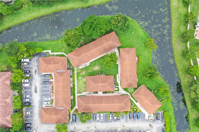 3214 Coral Ridge Dr in Coral Springs, FL - Building Photo - Building Photo