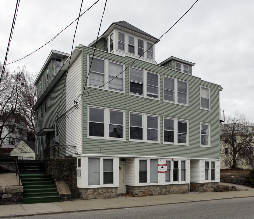 230 W School St in Woonsocket, RI - Building Photo