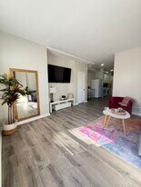 1524 Queen St NE, Unit 1524 in Washington, DC - Building Photo