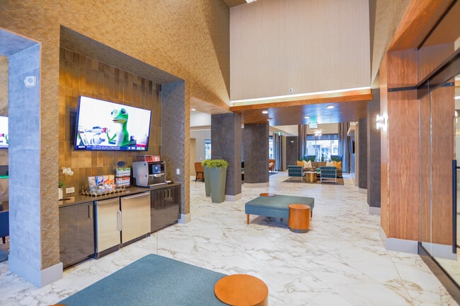 Luxia Gallery House in Dallas, TX - Building Photo - Interior Photo