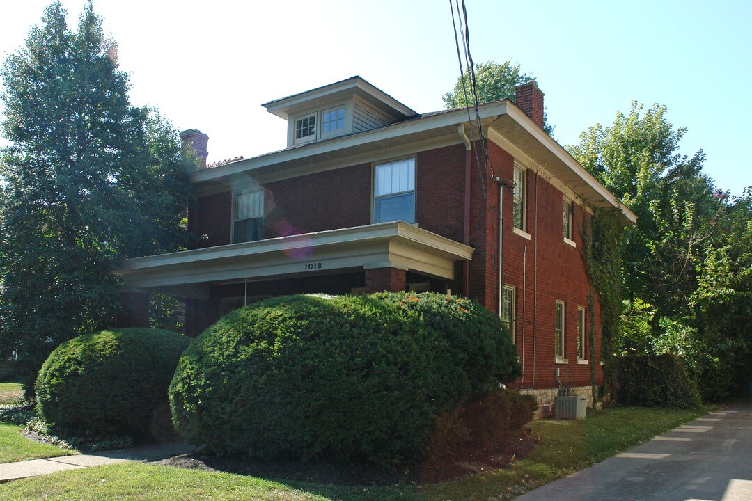 1018 Fontaine Rd in Lexington, KY - Foto de edificio