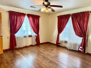 2218 Chapman St in Houston, TX - Building Photo - Building Photo