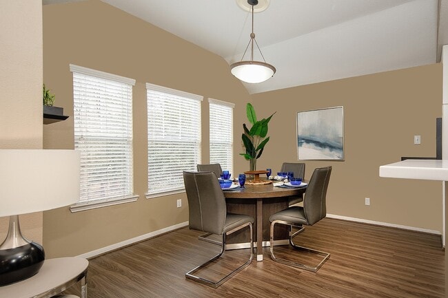 property at 60 Woodlily Pl