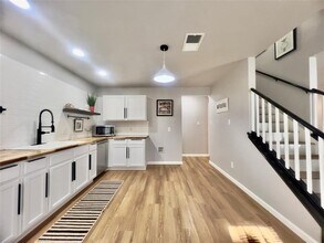 2411 Glen Field Dr in Cedar Park, TX - Building Photo - Building Photo