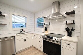 2513 Ryan Ave in Fort Worth, TX - Building Photo - Building Photo