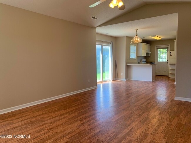 7305 Konlack Ct, Unit 1 bedroom 0109 in Wilmington, NC - Building Photo - Building Photo