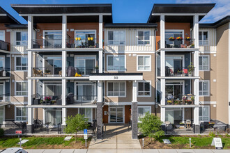 Walden Place in Calgary, AB - Building Photo - Building Photo