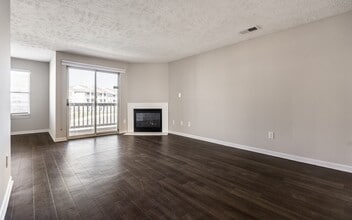Mallard Bay Apartments in Crown Point, IN - Foto de edificio - Building Photo