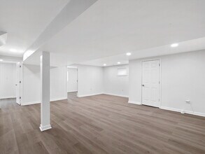 6095 Wilson Blvd in Arlington, VA - Building Photo - Building Photo