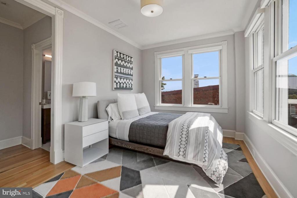 3348 Prospect St NW in Washington, DC - Building Photo