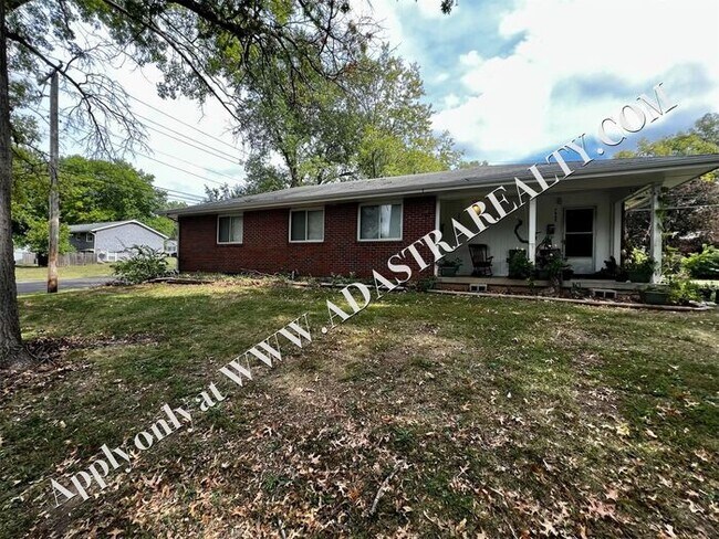 7901 Grandview St in Overland Park, KS - Building Photo - Building Photo