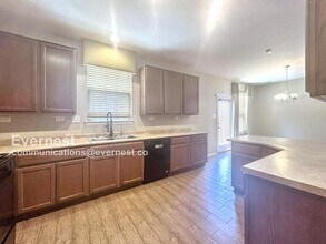 10307 Mission Rock in San Antonio, TX - Building Photo - Building Photo