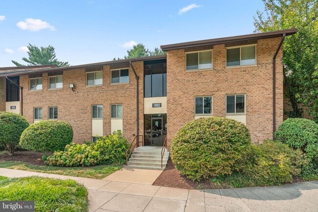 property at 18802 Walkers Choice Rd