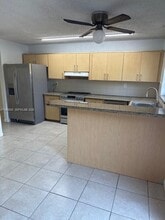 3920 Woodside Dr in Coral Springs, FL - Building Photo - Building Photo