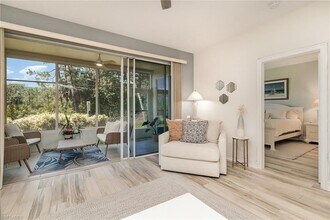 1035 Tarpon Cove Dr, Unit 1603 in Naples, FL - Building Photo - Building Photo