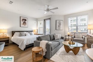 91 Jensen Dr in Houston, TX - Building Photo