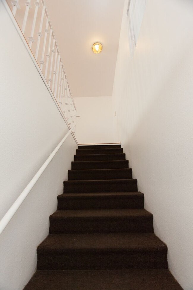 559 N Summit Ave-Unit -559 in Pasadena, CA - Building Photo - Building Photo