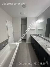 215 Washington Ave in Oldsmar, FL - Building Photo - Building Photo