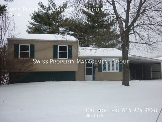 property at 2929 Gentry Ln