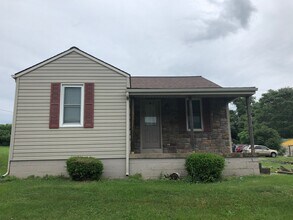 5302 Lycoming Mall Dr, Unit 2 in Montoursville, PA - Building Photo - Building Photo