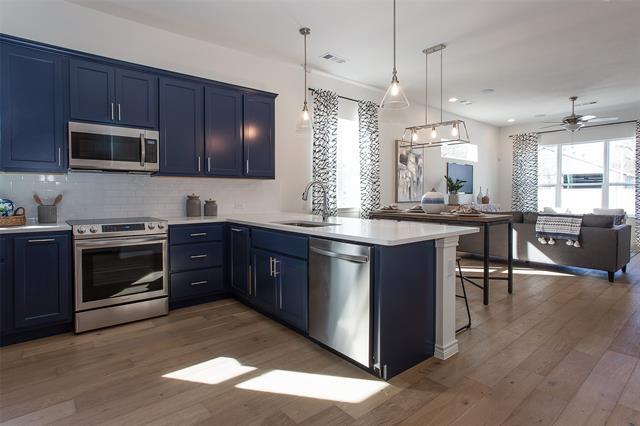 property at 2803 Stanley Ave