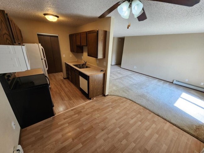 2510 N 8th St in Bismarck, ND - Building Photo - Building Photo