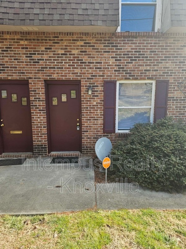 property at 2116 Belle Terra Rd