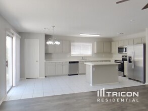 10718 E Arbor Ave in Mesa, AZ - Building Photo - Building Photo