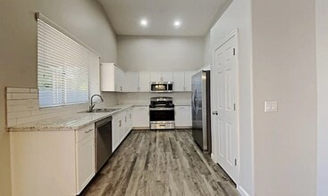 5321 57th St in Sacramento, CA - Building Photo - Building Photo