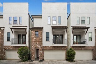 734 W 20th St in Houston, TX - Building Photo