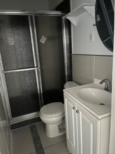 1022 Pine St in Philadelphia, PA - Building Photo - Building Photo
