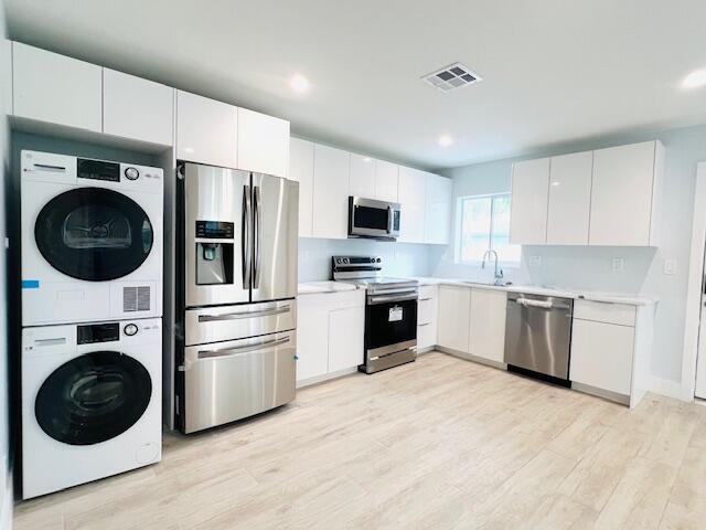 property at 206 SE 1st Ave