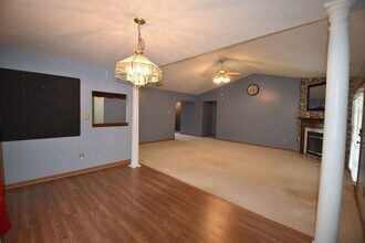 1495 Hedge Ct in Greenfield, IN - Building Photo - Building Photo
