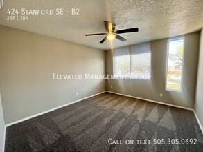 424 Stanford Dr SE in Albuquerque, NM - Building Photo - Building Photo