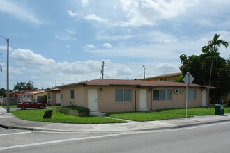5960 W Flagler St in Miami, FL - Foto de edificio - Building Photo