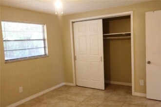 38942 9th Ave in Zephyrhills, FL - Building Photo - Building Photo